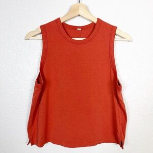 Lululemon Women’s Size 8 Training Active Tank Top in Red Orange